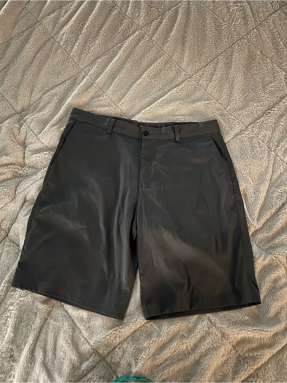Men's Nike Dark Grey Performance Golf Shorts, Waist Size 36